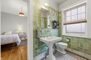 2060 W Farwell Ave, Chicago, IL 60645 - Photo 22