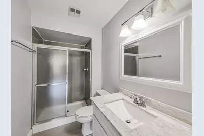 1747 W Crystal Lane #210, Mount Prospect, IL 60056 - Photo 14