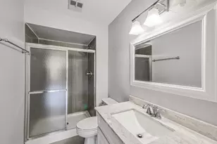 1747 W Crystal Ln, Mount Prospect, IL 60056 - Photo 14