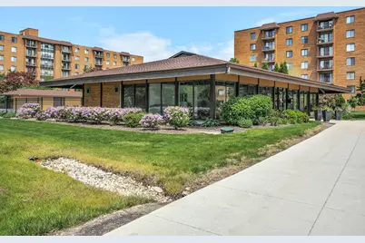 1747 W Crystal Lane #210, Mount Prospect, IL 60056 - Photo 28