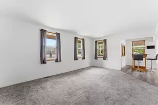 3537 N Lewis Ave, Beach Park, IL 60087 - Photo 8