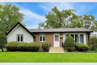 914 Coach Road, Homewood, IL 60430 - Photo 1