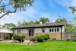 914 Coach Rd, Homewood, IL 60430 - Photo 26