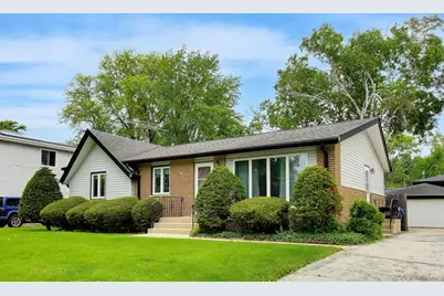 914 Coach Road, Homewood, IL 60430 - Photo 2