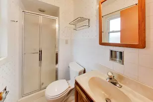 914 Coach Rd, Homewood, IL 60430 - Photo 16