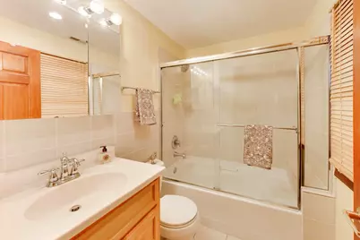 511 Lyman Avenue, Oak Park, IL 60304 - Photo 22