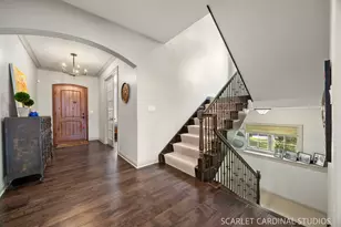 835 S Wright St, Naperville, IL 60540 - Photo 16
