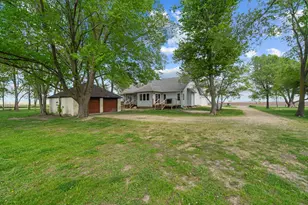 1765 Brooklyn Rd, Ashton, IL 61006 - Photo 36