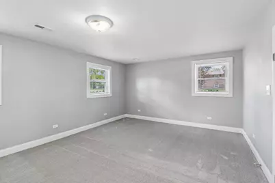 207 N Idlewild Avenue, Mundelein, IL 60060 - Photo 18