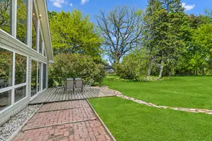 183 Lincoln Pkwy, Crystal Lake, IL 60014 - Photo 6