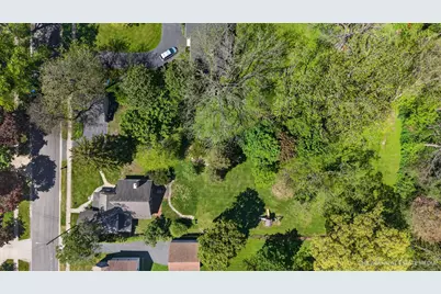 183 Lincoln Parkway, Crystal Lake, IL 60014 - Photo 12