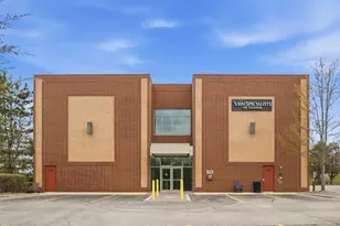 795 Ela Rd, Lake Zurich, IL 60047 - Photo 1