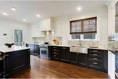 3045 W Ardmore Avenue, Chicago, IL 60659 - Photo 8