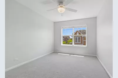 86 Lakeview Place, Lake Zurich, IL 60047 - Photo 16