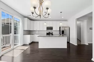 86 Lakeview Pl, Lake Zurich, IL 60047 - Photo 12
