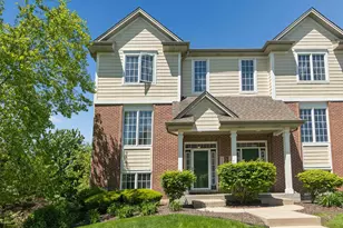 15648 Scotsglen Rd, Orland Park, IL 60462 - Photo 1