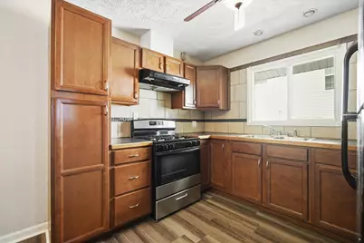 506 E College Avenue, Normal, IL 61761 - Photo 16