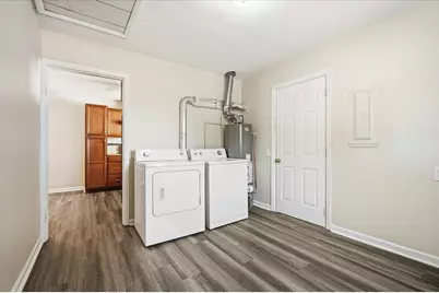 506 E College Avenue, Normal, IL 61761 - Photo 18