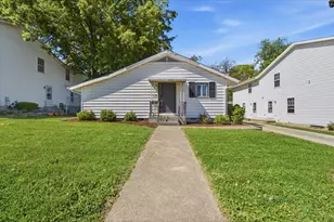 506 E College Ave, Normal, IL 61761 - Photo 28