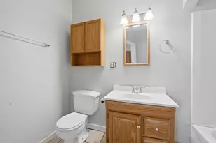 427 W Marion St, Joliet, IL 60436 - Photo 8