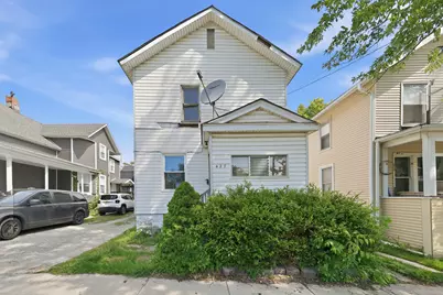 427 W Marion Street, Joliet, IL 60436 - Photo 2