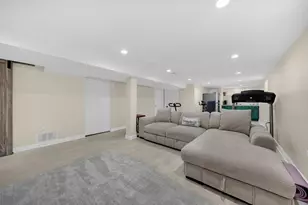 6449 S Kenneth Ave, Chicago, IL 60629 - Photo 16