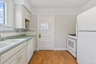 9359 S Richmond Ave, Evergreen Park, IL 60805 - Photo 10