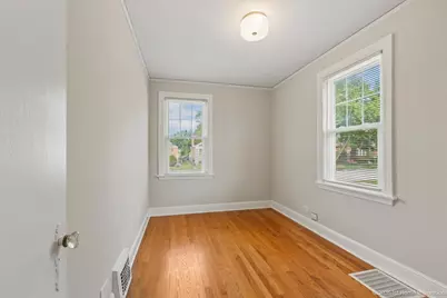 9359 S Richmond Avenue, Evergreen Park, IL 60805 - Photo 14