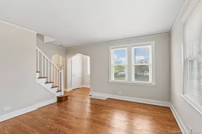 9359 S Richmond Avenue, Evergreen Park, IL 60805 - Photo 6