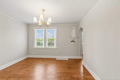 9359 S Richmond Avenue, Evergreen Park, IL 60805 - Photo 8