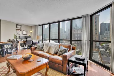 10 E Ontario Street #905, Chicago, IL 60611 - Photo 6