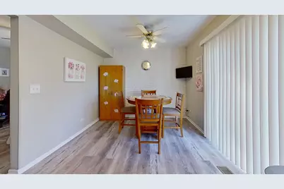 772 Colorado Court #772, Carol Stream, IL 60188 - Photo 6