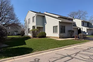 772 Colorado Ct, Carol Stream, IL 60188 - Photo 2