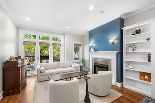 2733 N Southport Ave, Chicago, IL 60614 - Photo 4