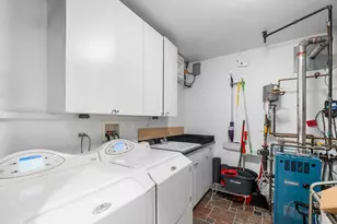 2733 N Southport Ave, Chicago, IL 60614 - Photo 32