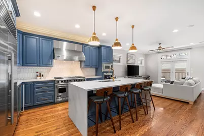 2733 N Southport Avenue #1, Chicago, IL 60614 - Photo 8