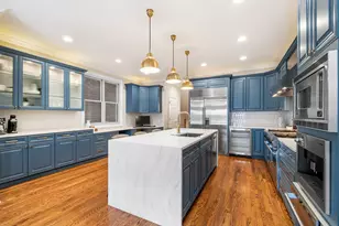 2733 N Southport Ave, Chicago, IL 60614 - Photo 10