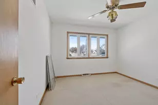 4738 N Potawatomie Ave, Chicago, IL 60656 - Photo 14