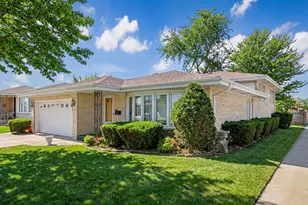 4738 N Potawatomie Ave, Chicago, IL 60656 - Photo 1