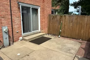 2001 Walters Ave, Northbrook, IL 60062 - Photo 12