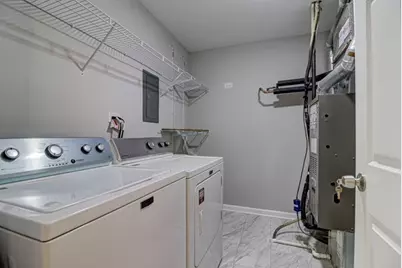 7010 Barrington Court #102, Woodridge, IL 60517 - Photo 10