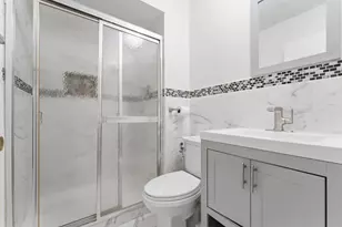16861 Thackery Ave, Oak Forest, IL 60452 - Photo 8