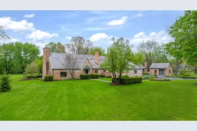 33W480 Thorncroft Drive, Wayne, IL 60184 - Photo 2