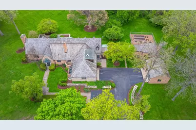 33W480 Thorncroft Drive, Wayne, IL 60184 - Photo 10