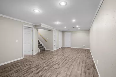 766 W 43rd Street, Davenport, IA 52806 - Photo 22