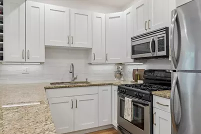 916 W Schubert Avenue #3, Chicago, IL 60614 - Photo 16