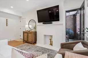 916 W Schubert Ave, Chicago, IL 60614 - Photo 12