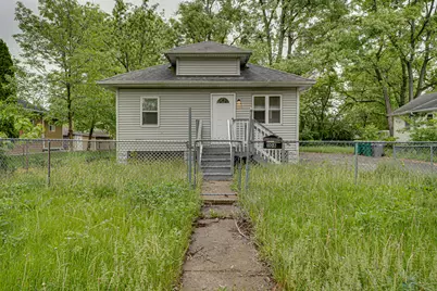1108 Magnolia Avenue, Joliet, IL 60432 - Photo 2
