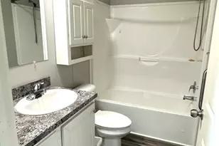 10 Cedar St, Countryside, IL 60525 - Photo 12
