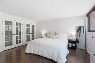 30 E Division St, Chicago, IL 60610 - Photo 8